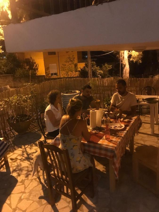 Casa de hóspedes Private At Hektor & Aferdita